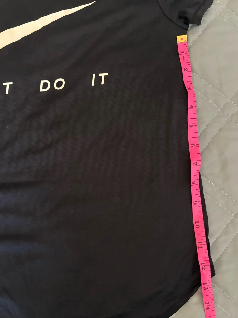 Nike Women's Black 'Just Do It' Logo Tee